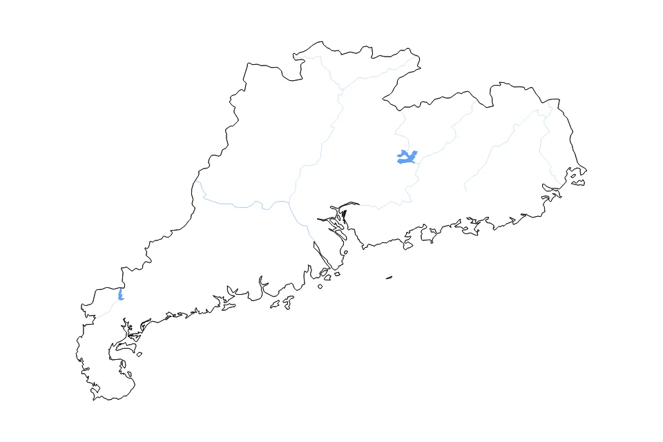 Mapa de Guangdong de tipo contorno, lagos y ríos para Asia, con contorno, lagos y ríos con elementos de agua como Xinfengjiang Shuiku y Hedi Shuiku.