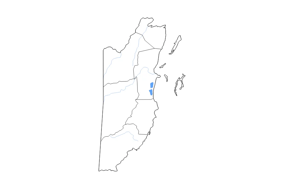 Carte de Belize de type contour, subdivisions, lacs et rivières pour Amérique du Nord, montrant contour, subdivisions, lacs et rivières avec des éléments hydrographiques comme Northern Lagoon et Southern Lagoon.