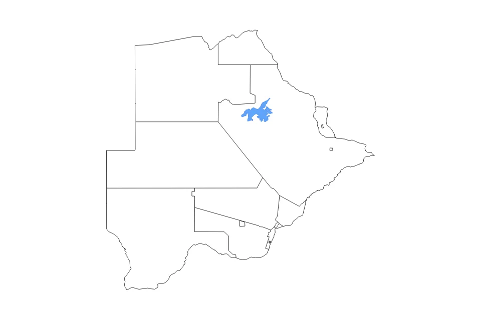 Outline map of Botswana with subdivision borders and major lakes.