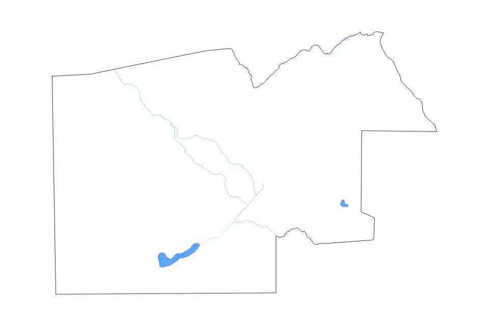 Outline map of North-West District, Botswana with subdivision borders and major lakes and rivers.