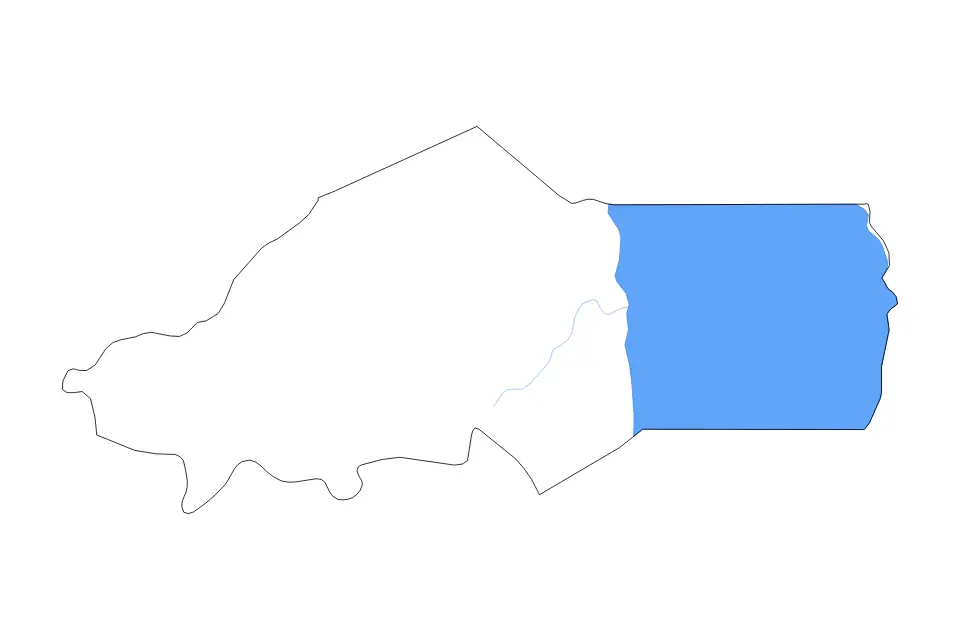 Outline map of Rumphi District, Malawi with subdivision borders and major lakes and rivers.