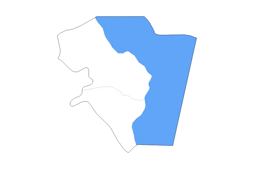 Outline map of Salima District, Malawi with subdivision borders and major lakes and rivers.