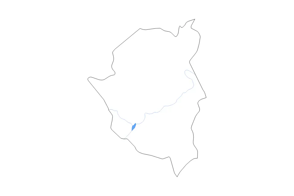 Outline map of Kairouan Governorate, Tunisia with subdivision borders and major lakes and rivers.