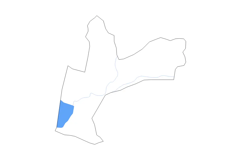 Outline map of Kamwenge District, Uganda with subdivision borders and major lakes and rivers.