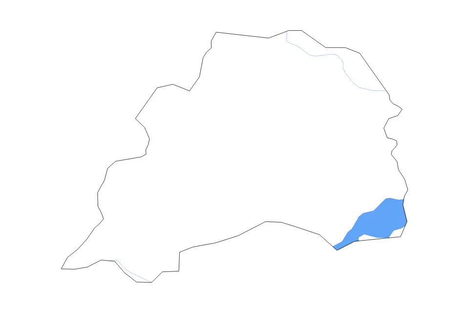 Outline map of Mubende District, Uganda with subdivision borders and major lakes and rivers.
