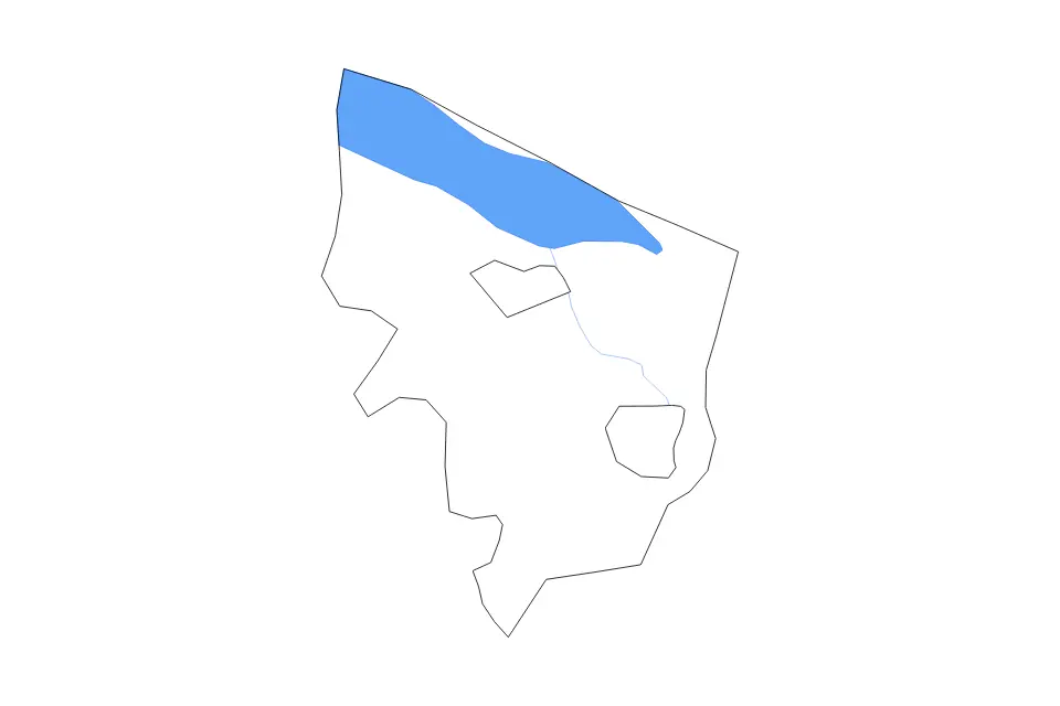 Outline map of Yevlakh District, Azerbaijan with subdivision borders and major lakes and rivers.
