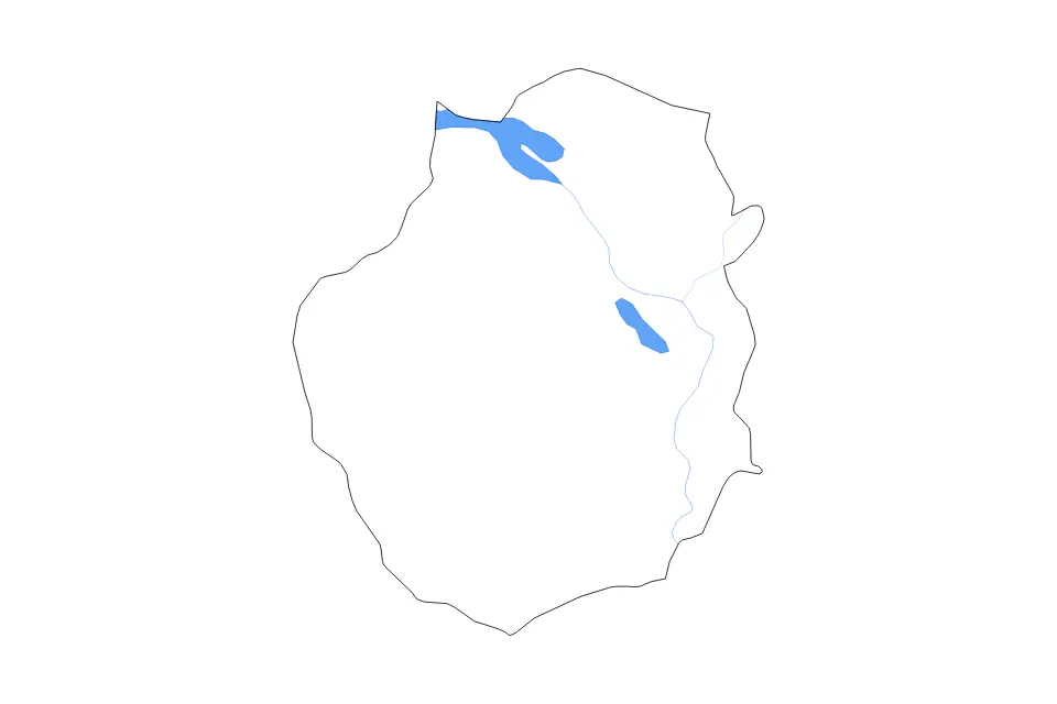 Outline map of Kampong Chhnang, Cambodia with subdivision borders and major lakes and rivers.