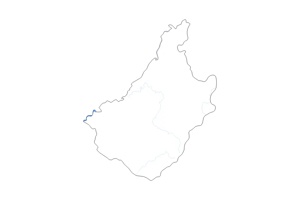 Outline map of Chagang, Dem Rep Korea with subdivision borders and major lakes and rivers.