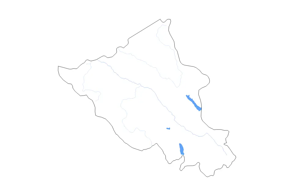 Outline map of Ladakh Union Territory, India with subdivision borders and major lakes and rivers.