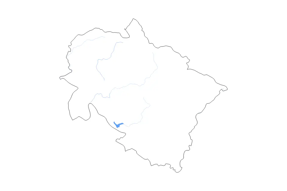 Outline map of Uttarakhand, India with subdivision borders and major lakes and rivers.