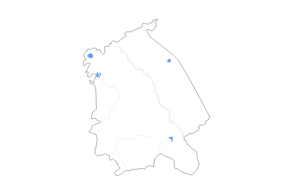 Outline map of Pavlodar, Kazakhstan with subdivision borders and major lakes and rivers.