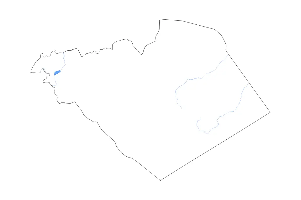 Outline map of Homs, Syria with subdivision borders and major lakes and rivers.