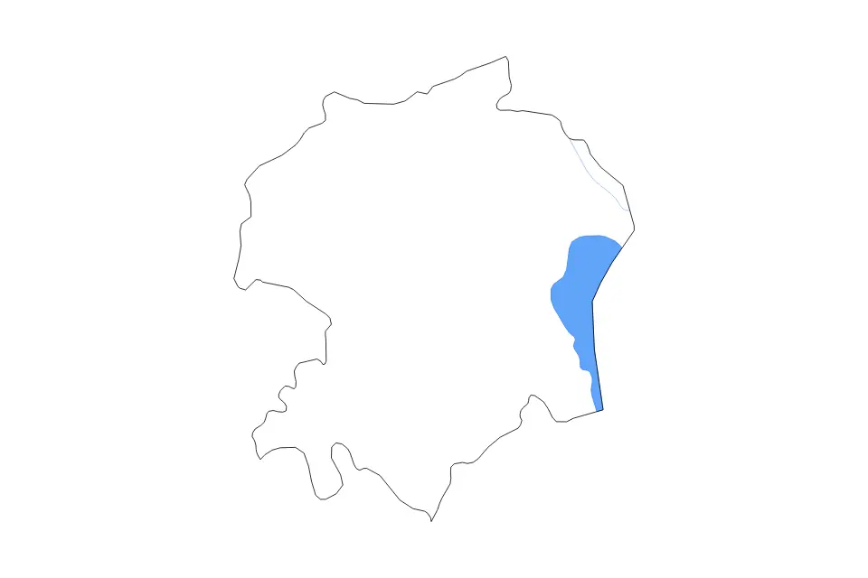 Outline map of Viljandi County, Estonia with subdivision borders and major lakes and rivers.