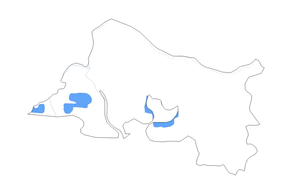 Outline map of Bouches-du-Rhône Metropolitan department, France with subdivision borders and major lakes and rivers.
