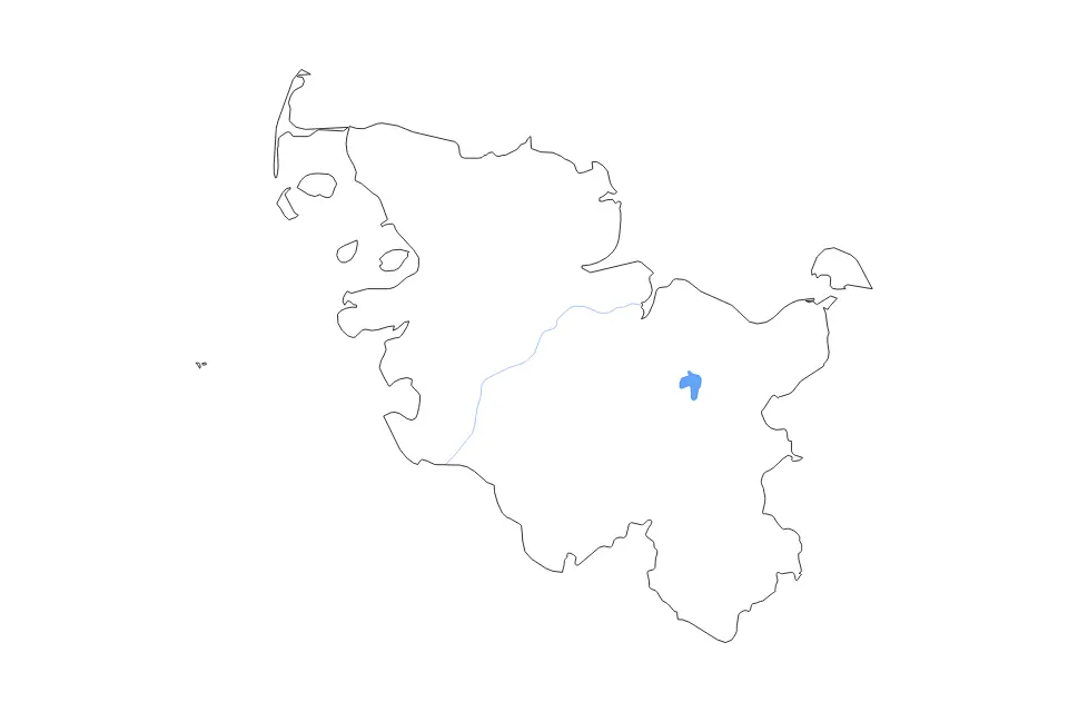 Outline map of Schleswig-Holstein, Germany with subdivision borders and major lakes and rivers.
