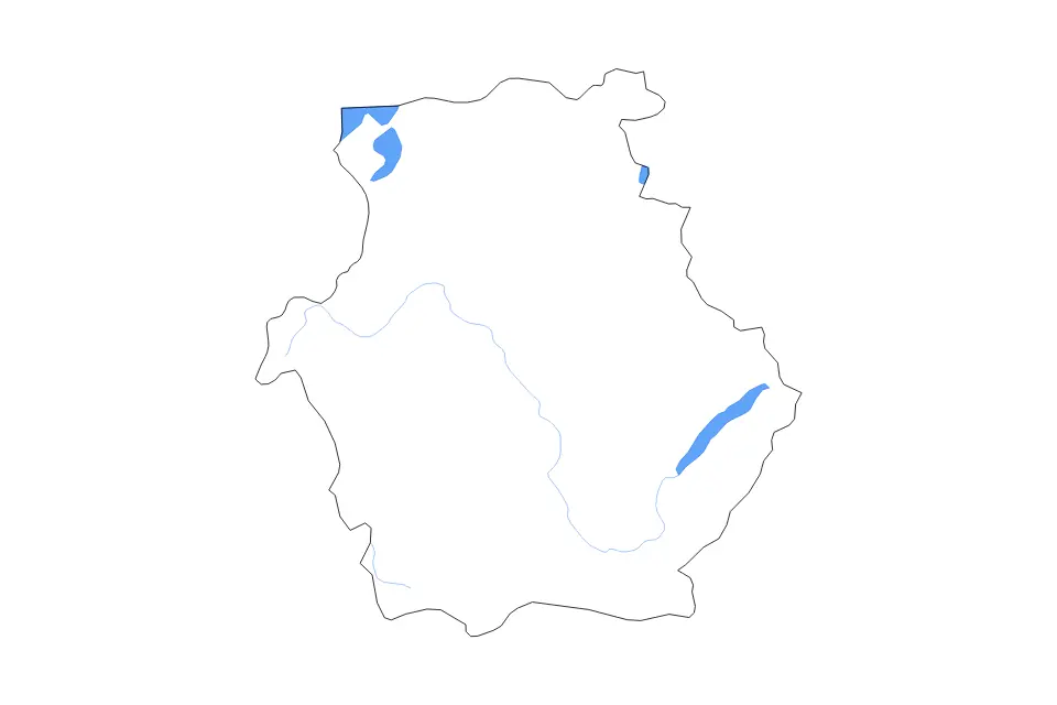 Outline map of West Macedonia, Greece with subdivision borders and major lakes and rivers.