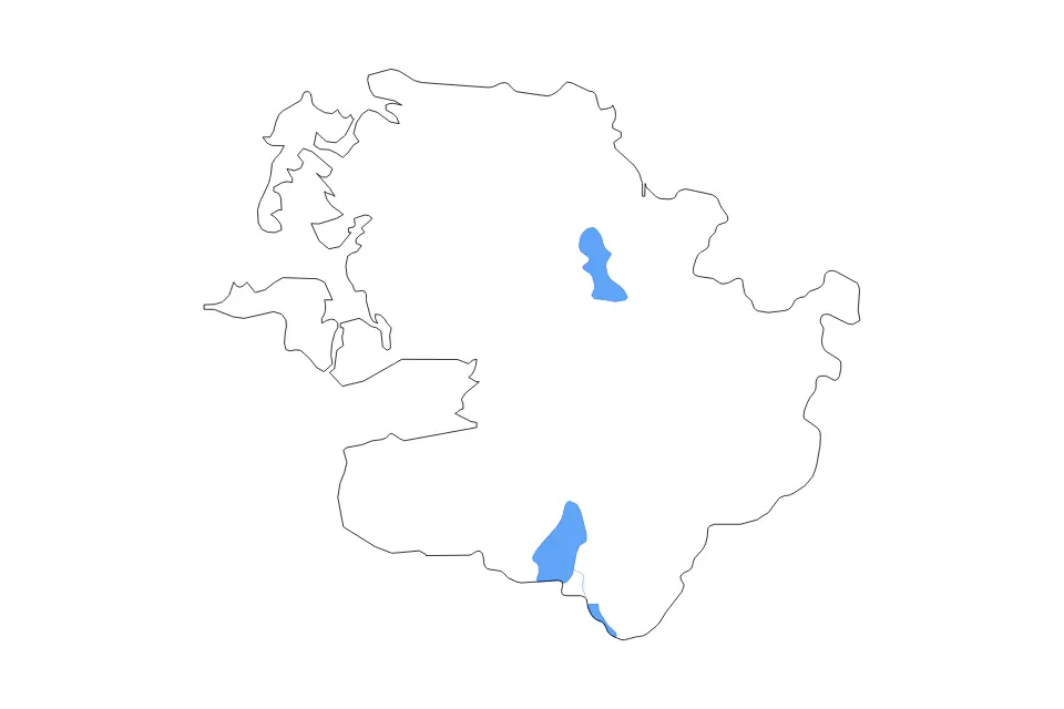 Carte de Mayo, Ireland de type contour, lacs et rivières pour Europe, montrant contour, lacs et rivières avec des éléments hydrographiques comme Lough Mask, Lough Corrib et Lough Conn.