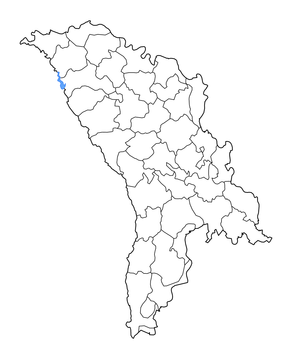 Mapa de contorno de Moldova con límites administrativos internos, lagos y ríos.