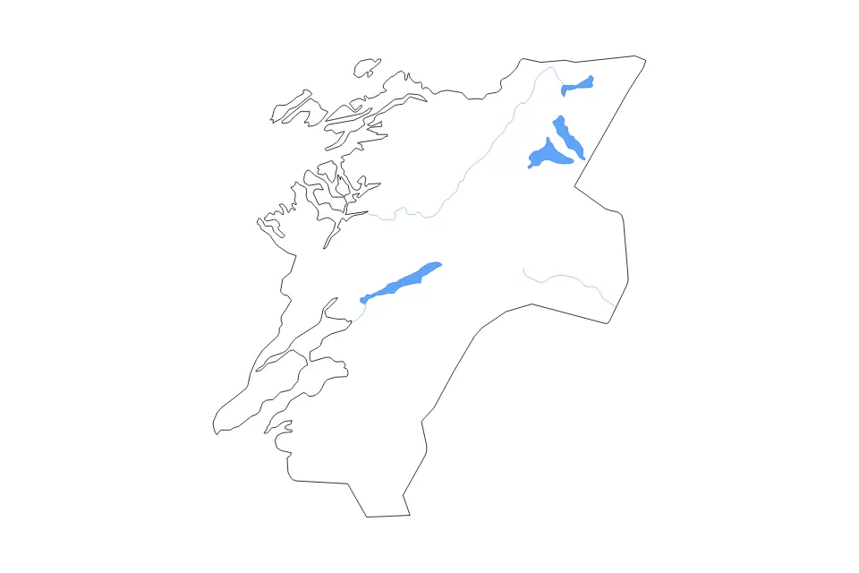 Outline map of Nord-Trøndelag County, Norway with subdivision borders and major lakes and rivers.