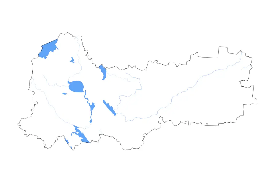 Outline map of Vologda, Russian Federation with subdivision borders and major lakes and rivers.