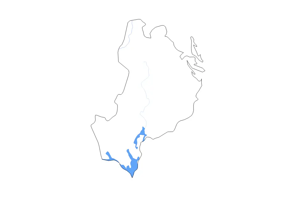 Outline map of Uppsala County, Sweden with subdivision borders and major lakes and rivers.