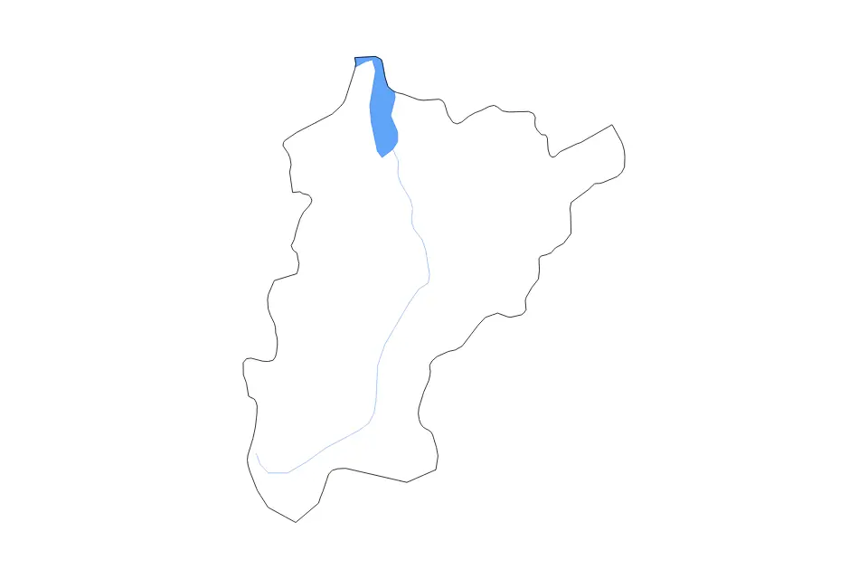 Outline map of Uri Canton, Switzerland with subdivision borders and major lakes and rivers.