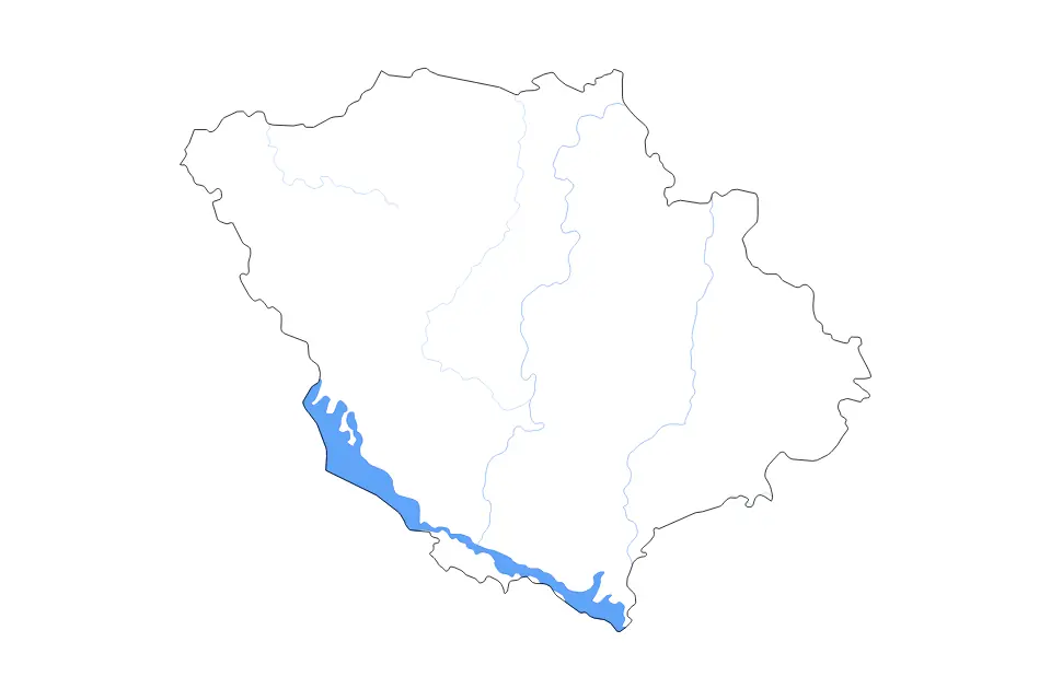 Mapa de Poltava, Ukraine de tipo contorno, lagos y ríos para Europa, con contorno, lagos y ríos con elementos de agua como Kremenchutske Vodoskhovyshche.