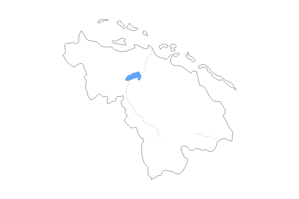 Outline map of Villa Clara, Cuba with subdivision borders and major lakes and rivers.