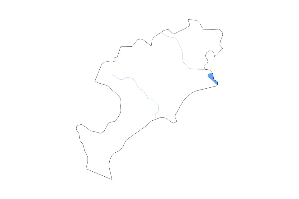 Outline map of Jutiapa Department, Guatemala with subdivision borders and major lakes and rivers.