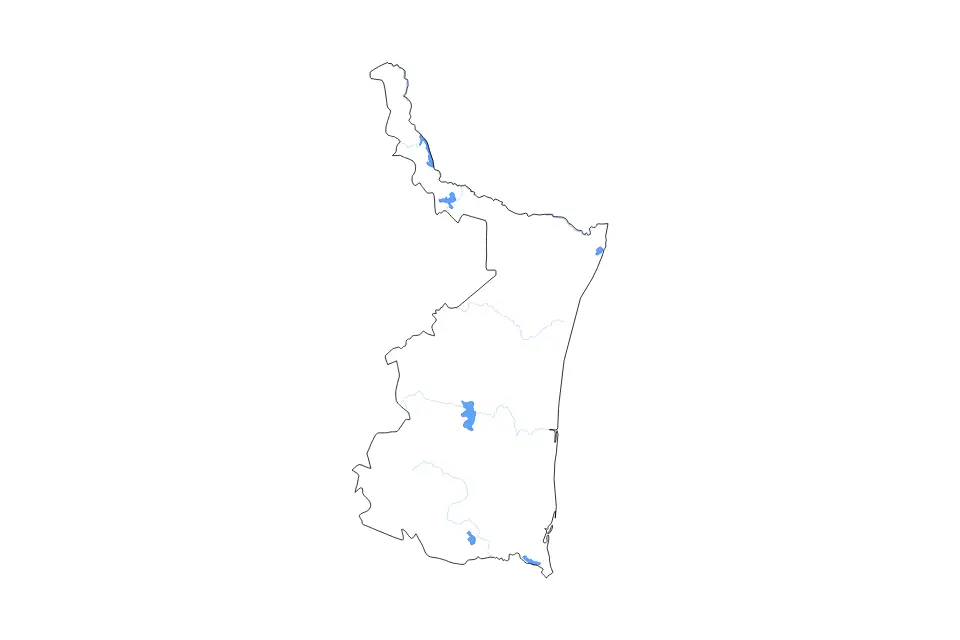 Outline map of Tamaulipas, Mexico with subdivision borders and major lakes and rivers.