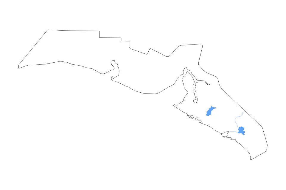 Mapa de Yakutat, Alaska de tipo contorno, lagos y ríos para América del Norte, con contorno, lagos y ríos con elementos de agua como Harlequin Lake y Alsek Lake.