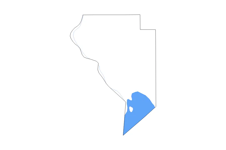 Outline map of Okeechobee County, Florida with subdivision borders and major lakes and rivers.