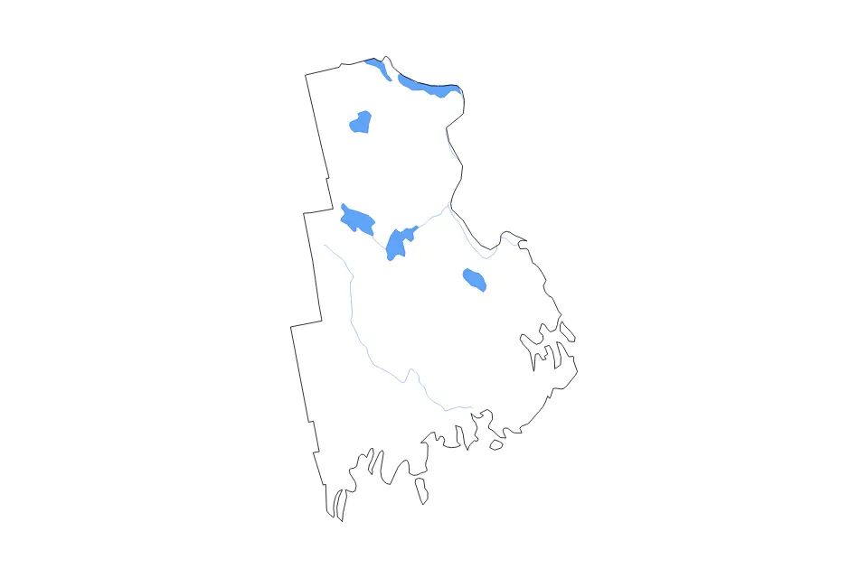 Outline map of Washington County, Maine with subdivision borders and major lakes and rivers.
