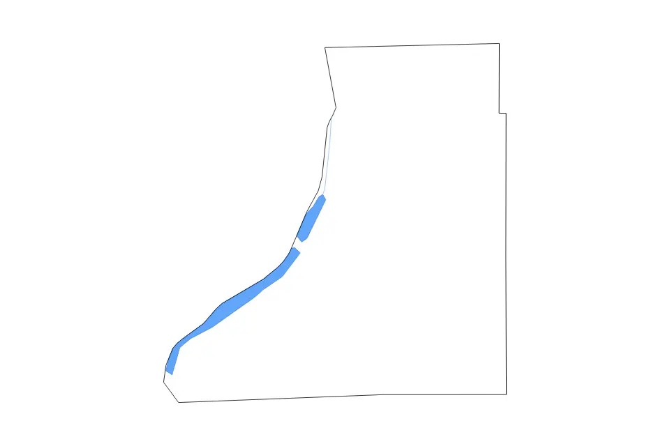 Outline map of Traverse County, Minnesota with subdivision borders and major lakes and rivers.